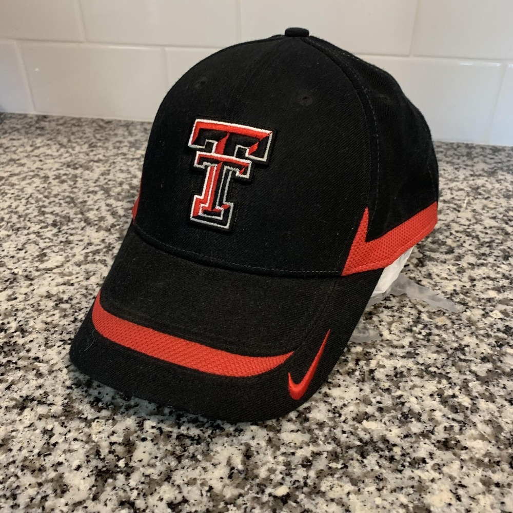 Vintage Texas Tech Red Raiders Hat Cap Strap Back Mens One‎ Size Black Nike